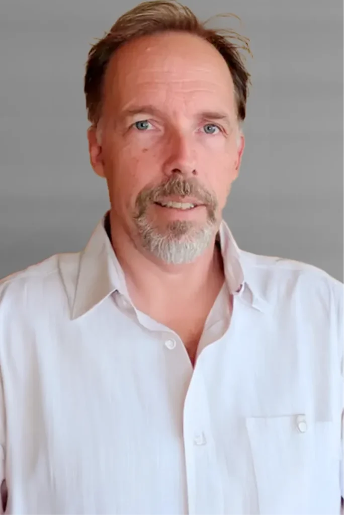 Robert Van Egmond